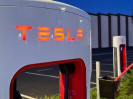 Tesla supercharger