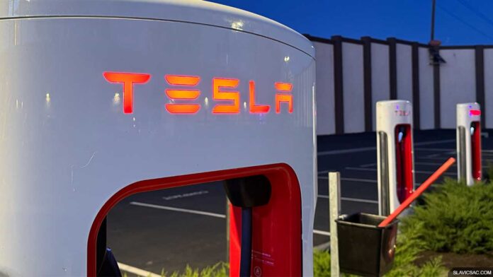 Tesla supercharger