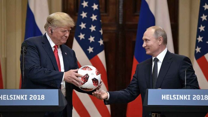 Vladimir Putin & Donald Trump in Helsinki