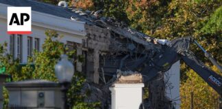 Трамп принялся сносить Белый дом White House