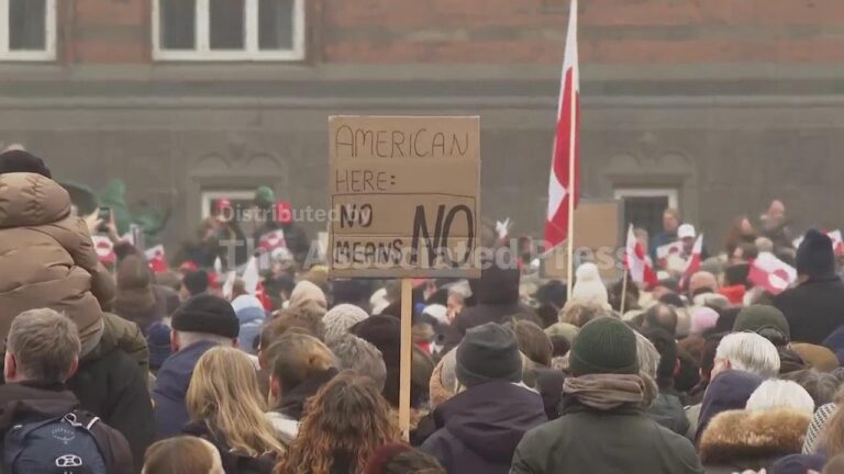 Массовые протесты в Дании и Гренландии против планов Трампа по Гренландии