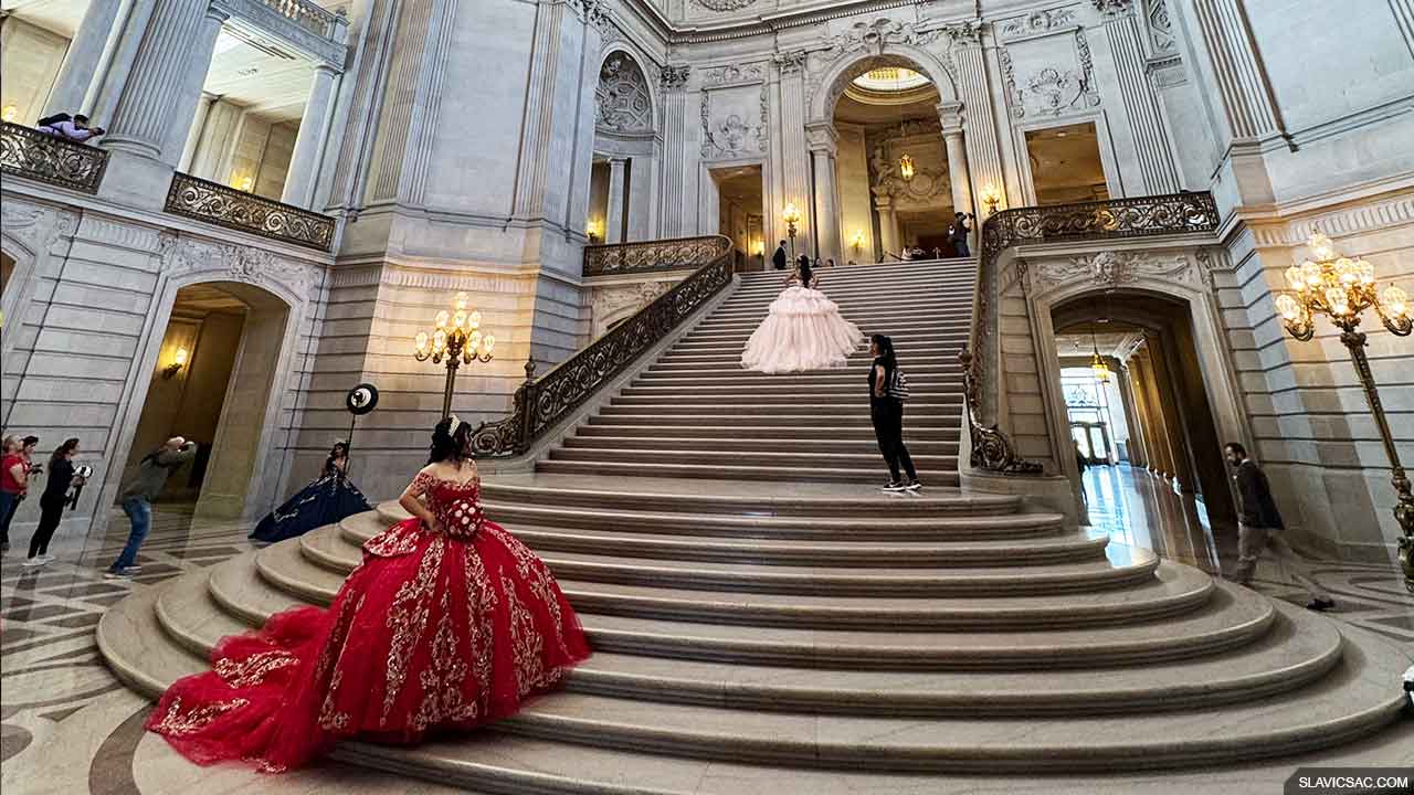 Wedding at San Francisco City hall