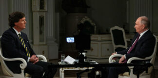 Tucker Carlson with Vladimir Putin