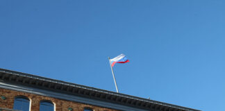 russian-flag-consulate