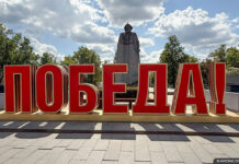 Ведущий экономист России: страну ждет экономическое отставание и социальный кризис victory-russia-war