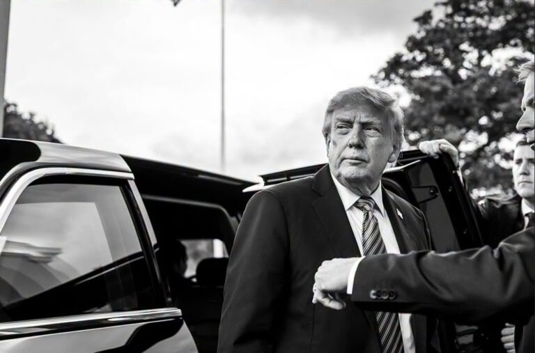 Белый дом запустил «Trump TV», но кроме шума ничего не вышло
