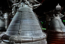 Россиянин незаконно переправлял американские авиадетали из США в РФ rocket-engine