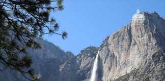 При тушении пожара в Йосемити погибли два пилота вертолёта yosemite-park-waterfall
