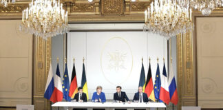 Трамп: встреча Путина и Зеленского состоится «в ближайшее время» Zelensky,_Merkel,_Macron,_Putin